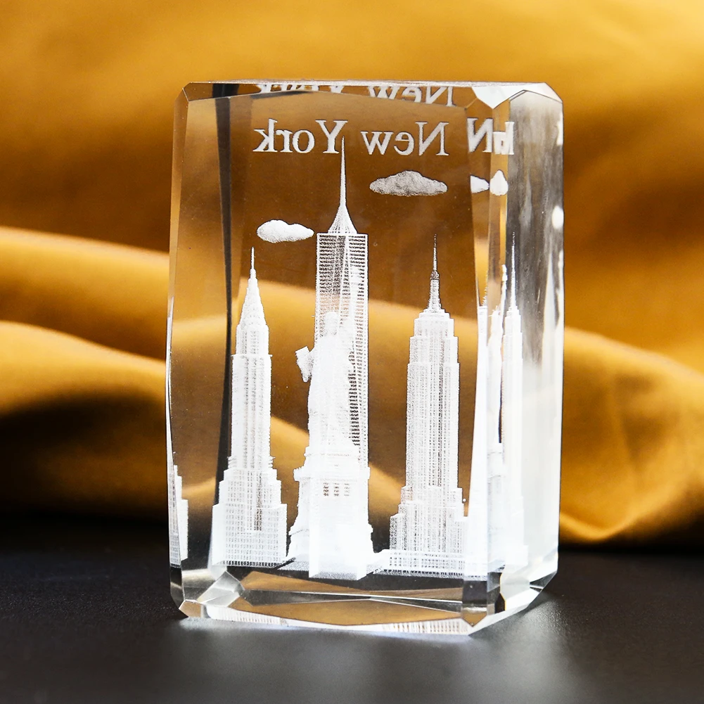 1PC 3D Crystal Carving Empire  – Home Decor New York Bewertung und Preis