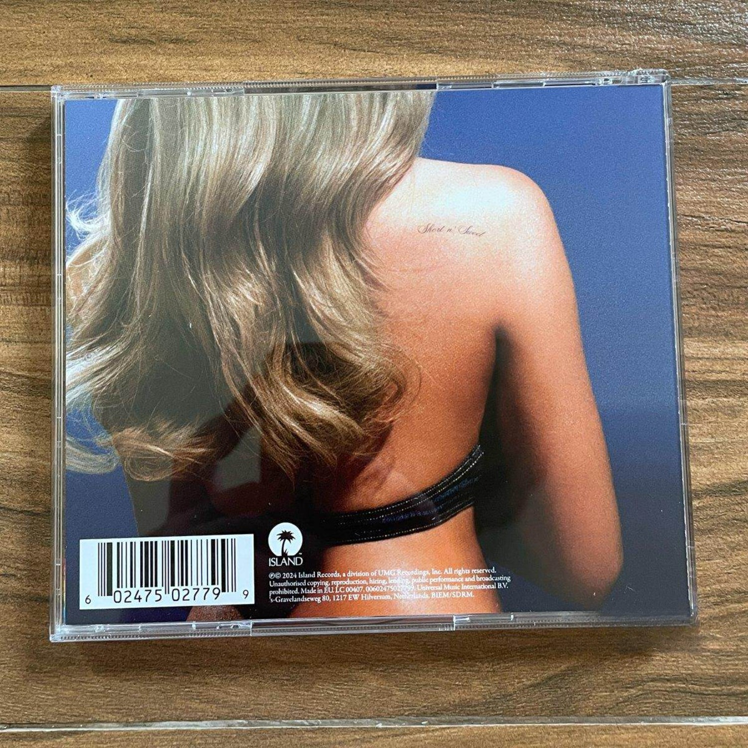 Rare Sealed Sabrina Carpenter  – Home Decor Collection Bewertung und Preis
