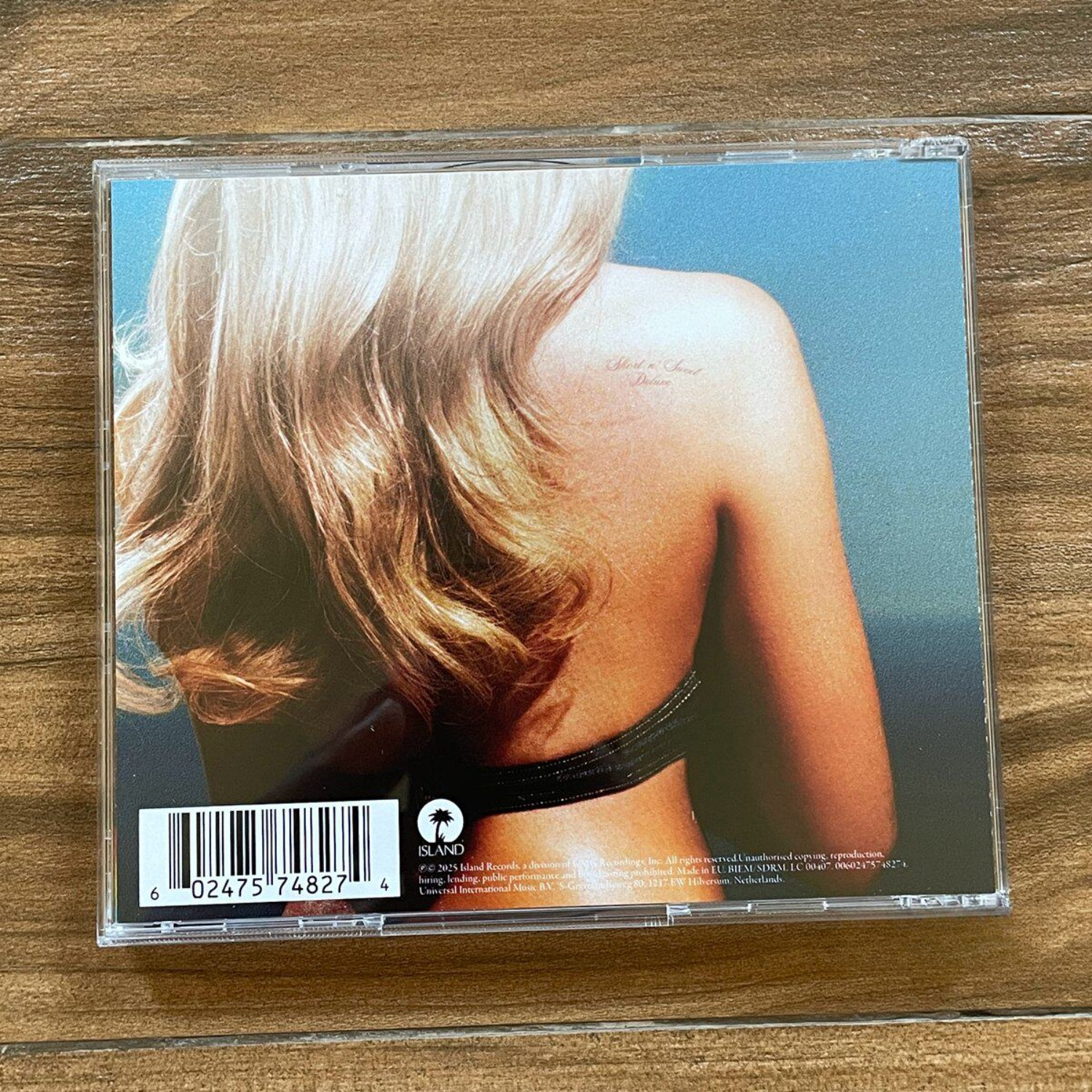 Rare Sealed Sabrina Carpenter  – Home Decor Collection Bewertung und Preis